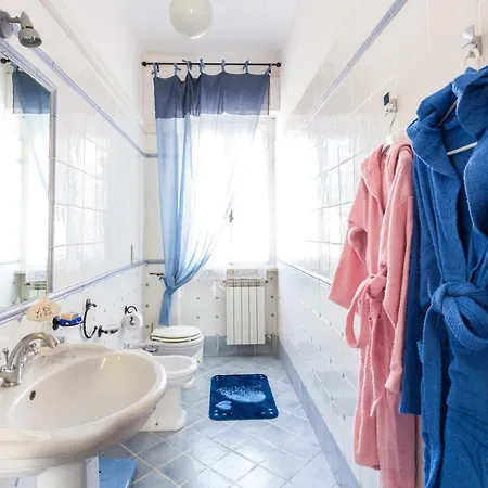 Casa Laura فولّونيكا